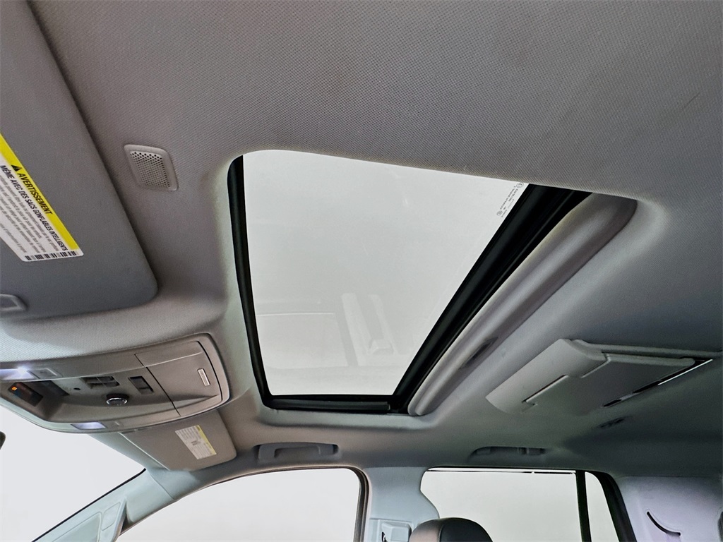 Photo of 2015 Chevrolet Tahoe LTZ in Myrtle Beach, SC - 23,  2015 Chevrolet Tahoe LTZ:3599HB
