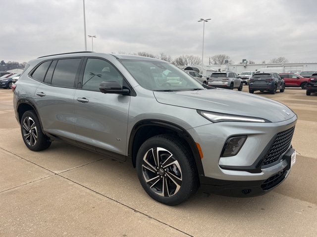 2026 Buick Enclave Sport Touring's photo