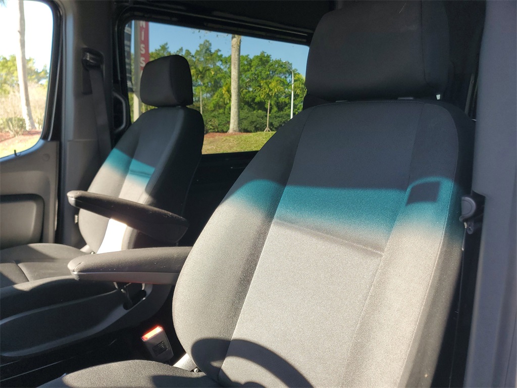 used 2024 Mercedes-Benz Sprinter 2500 car, priced at $49,611