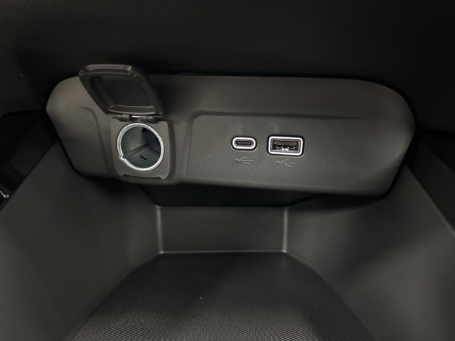 new 2026 Chevrolet Trax car, priced at $25,885