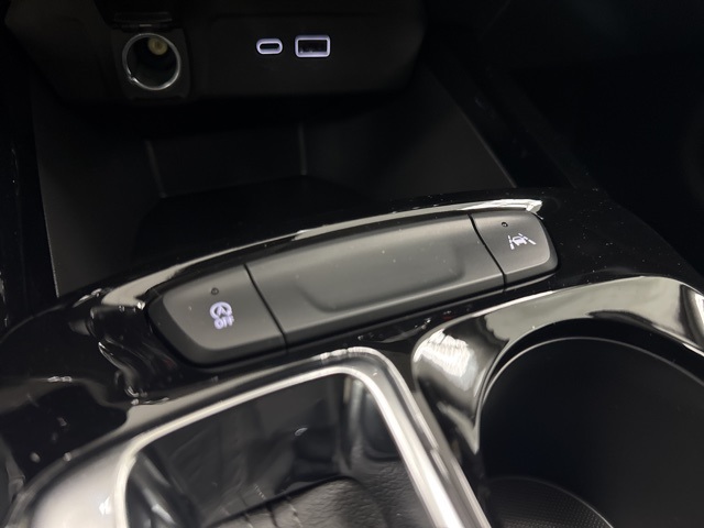 new 2026 Chevrolet Trax car, priced at $25,885