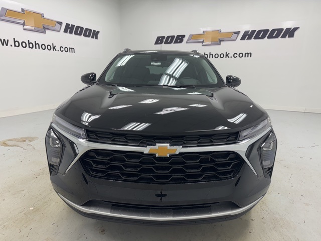 new 2026 Chevrolet Trax car, priced at $25,885