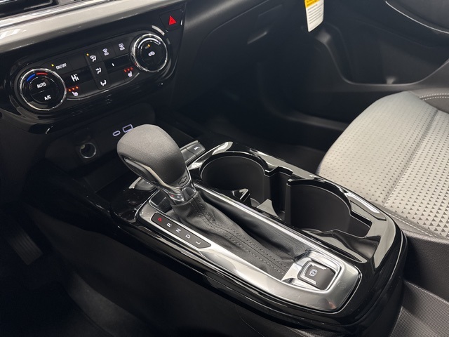 new 2026 Chevrolet Trax car, priced at $25,885