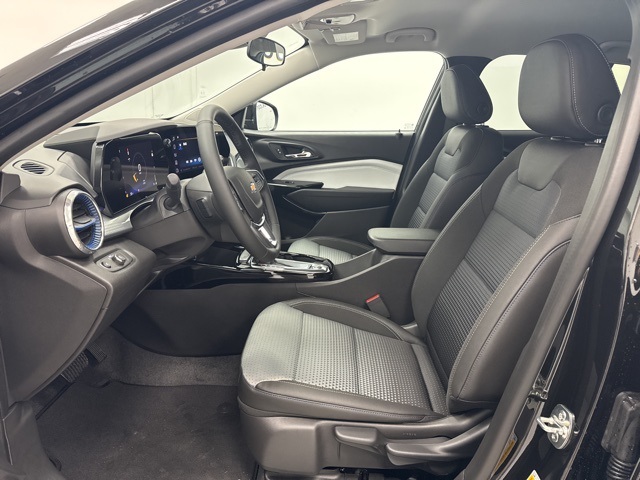 new 2026 Chevrolet Trax car, priced at $25,885