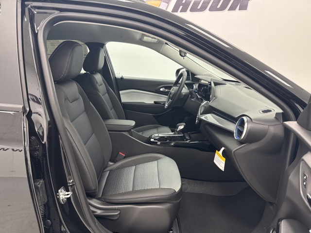 new 2026 Chevrolet Trax car, priced at $25,885