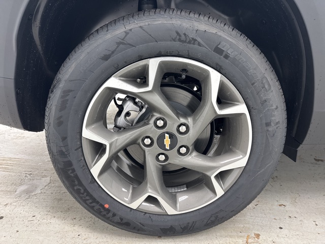 new 2026 Chevrolet Trax car, priced at $25,885