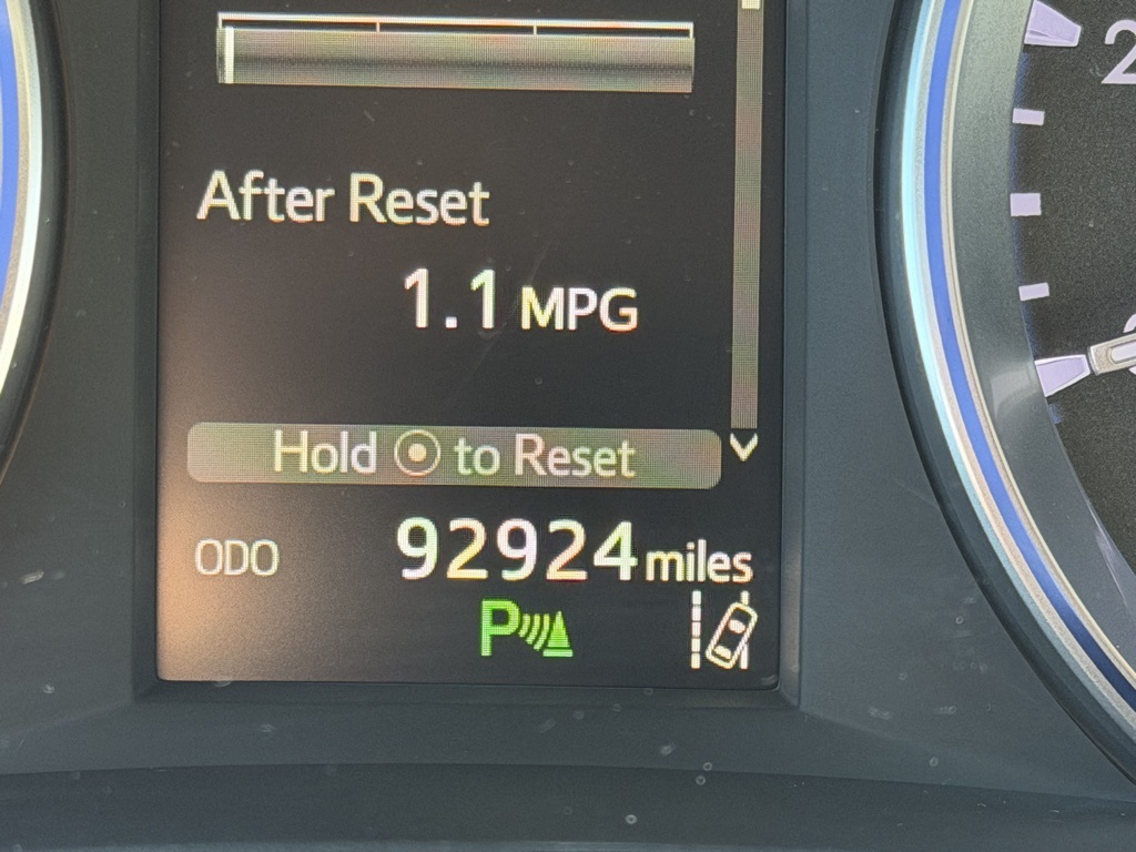 used 2019 Toyota Highlander car, priced at $26,903