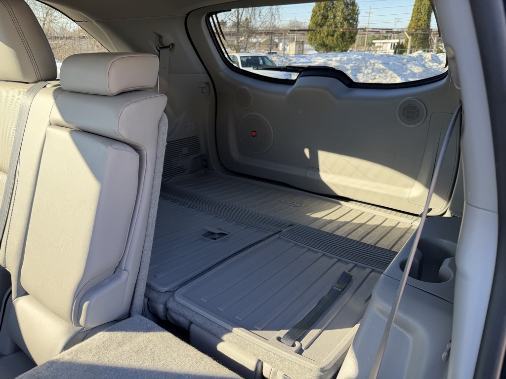 used 2019 Toyota Highlander car, priced at $26,903