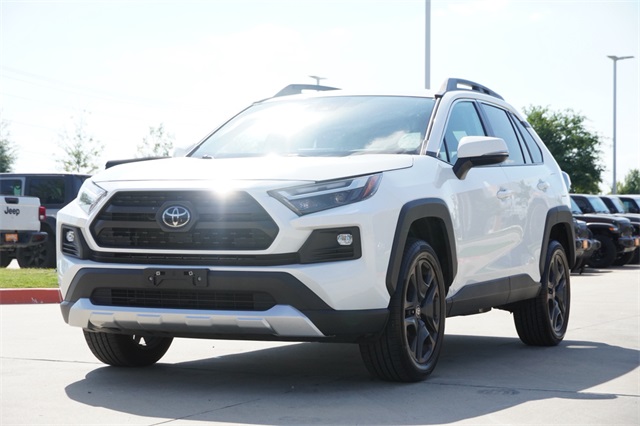 2022 Toyota RAV4 Adventure photo 3