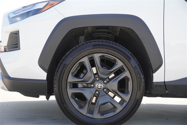 2022 Toyota RAV4 Adventure photo 5