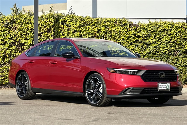 2025 Honda Accord Hybrid Sport photo 2