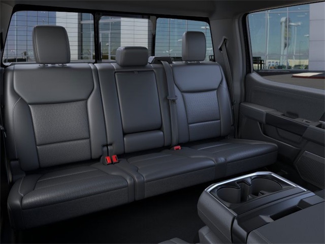 New 2025 Ford F-150 Lariat 4D SuperCrew