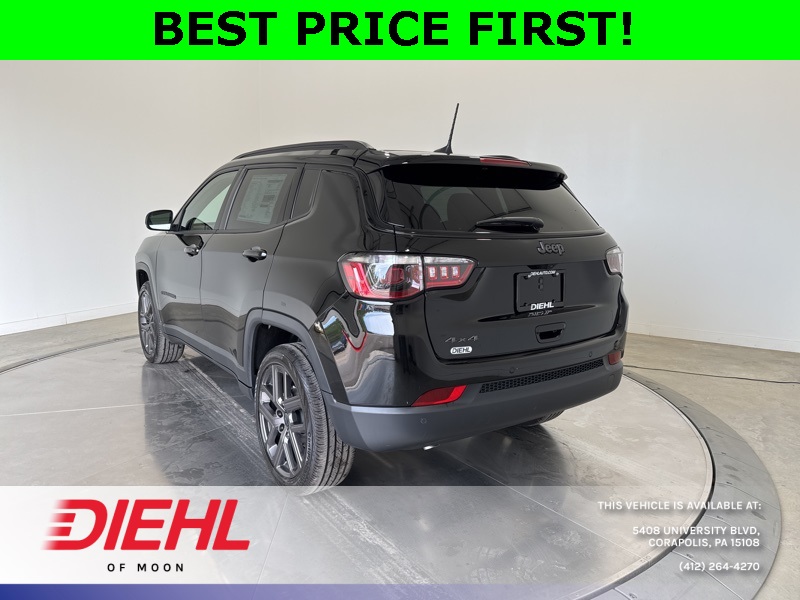 2026 Jeep Compass Limited photo 2