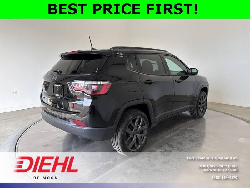 2026 Jeep Compass Limited photo 4