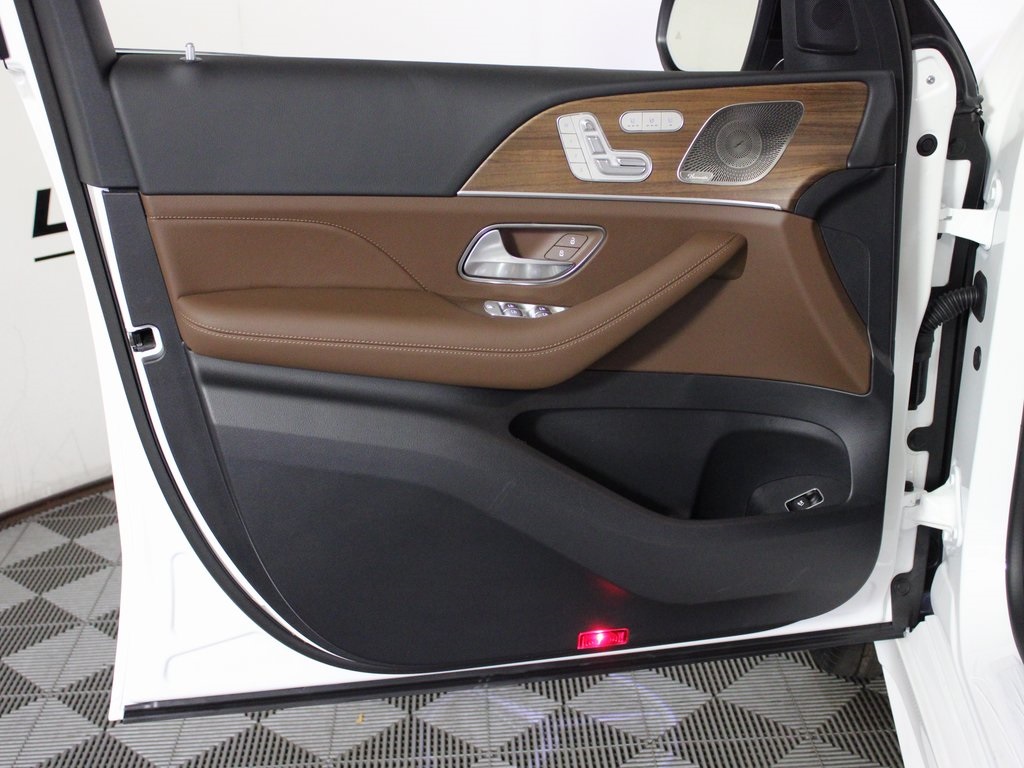 used 2026 Mercedes-Benz GLE car, priced at $66,665