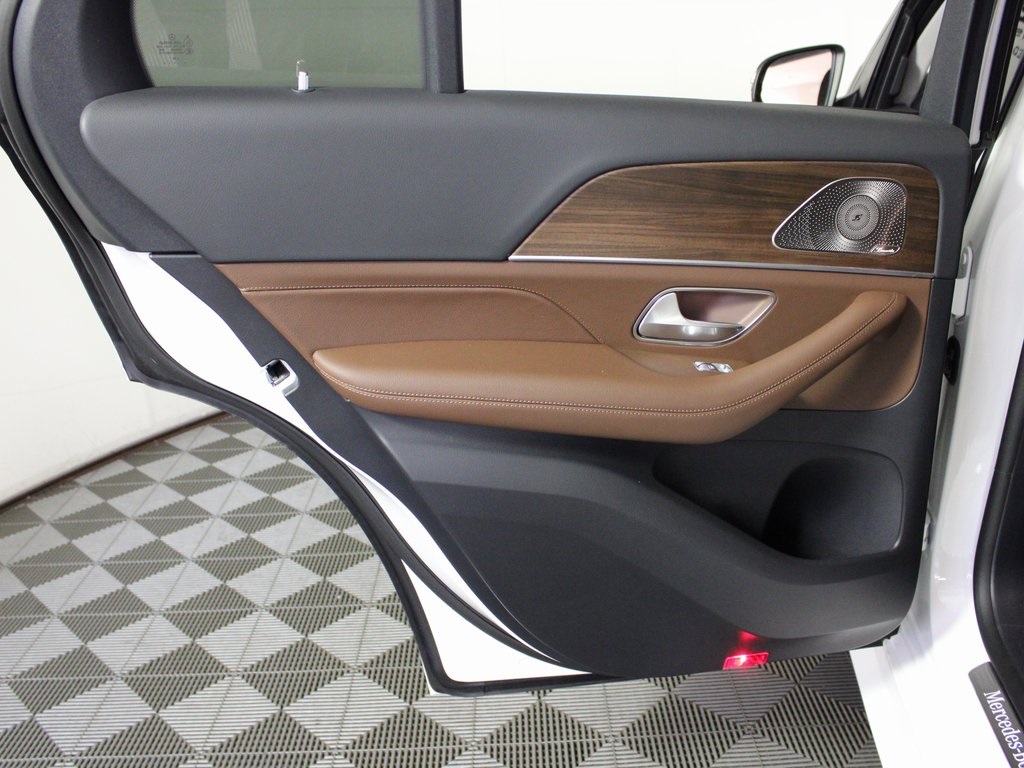 used 2026 Mercedes-Benz GLE car, priced at $66,665