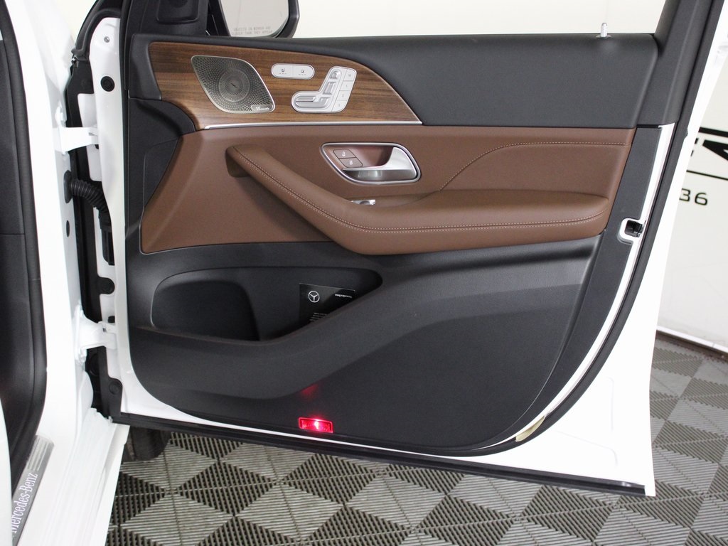 used 2026 Mercedes-Benz GLE car, priced at $66,665