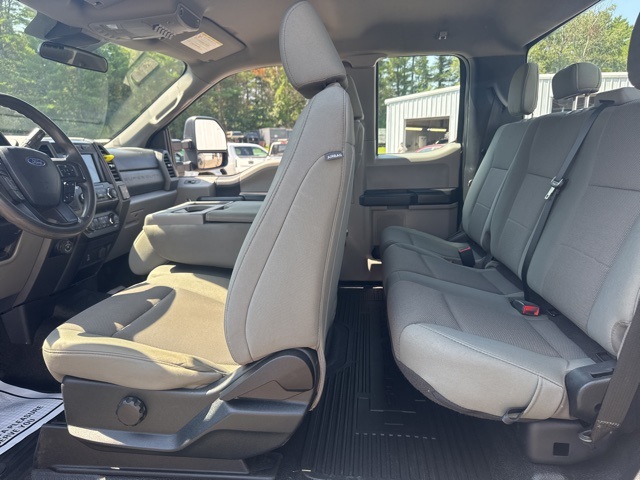 2020 Black Ford Super Duty F-350 SRW XL 4X4
