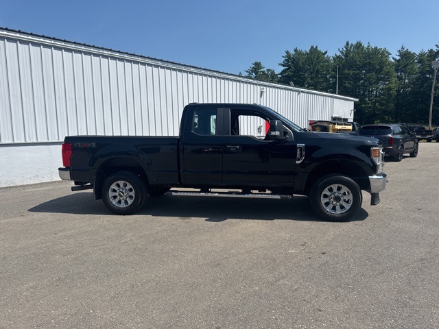 2020 Black Ford Super Duty F-350 SRW XL 4X4