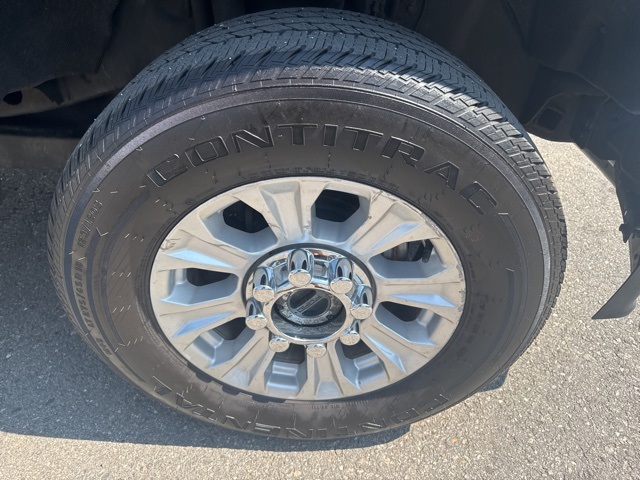 2020 Black Ford Super Duty F-350 SRW XL 4X4