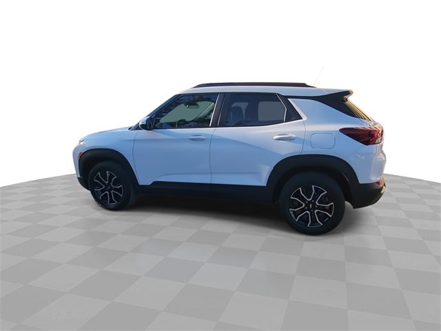 2023 Chevrolet Trailblazer ACTIV photo 2
