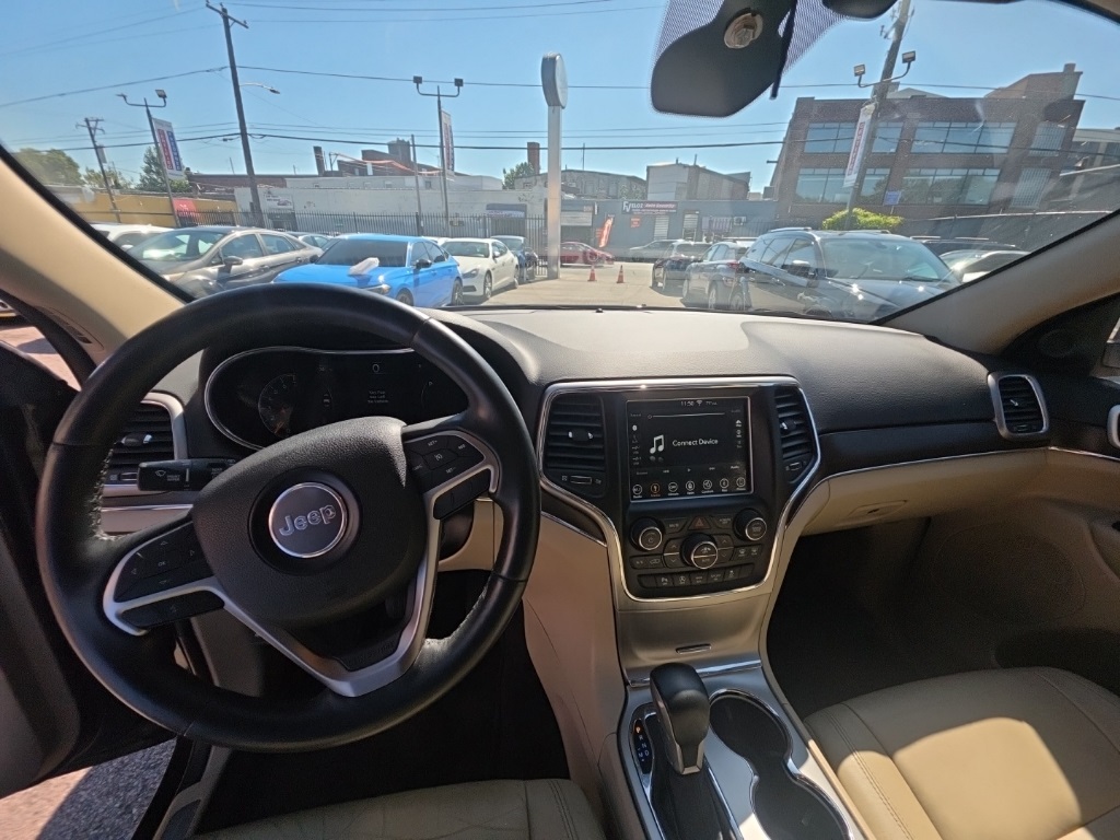used 2018 Jeep Grand Cherokee car, priced at $18,895