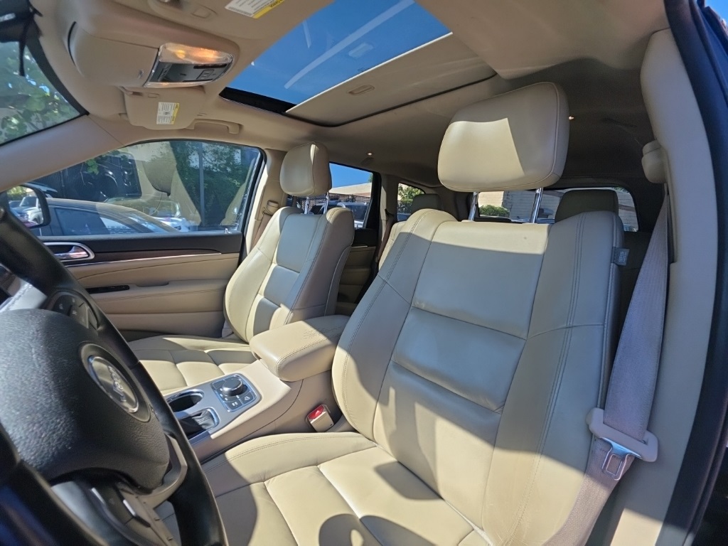 used 2018 Jeep Grand Cherokee car, priced at $18,895