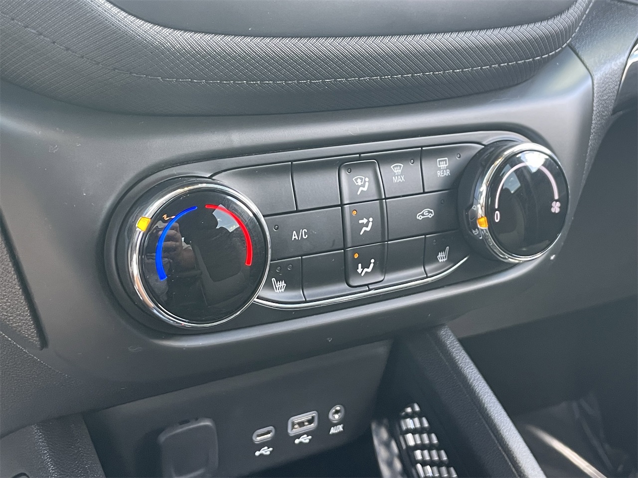 used 2022 Chevrolet TrailBlazer car, priced at $16,464