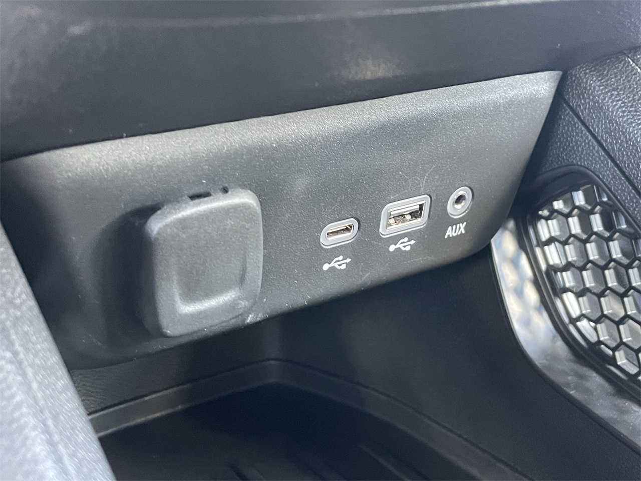 used 2022 Chevrolet TrailBlazer car, priced at $16,464