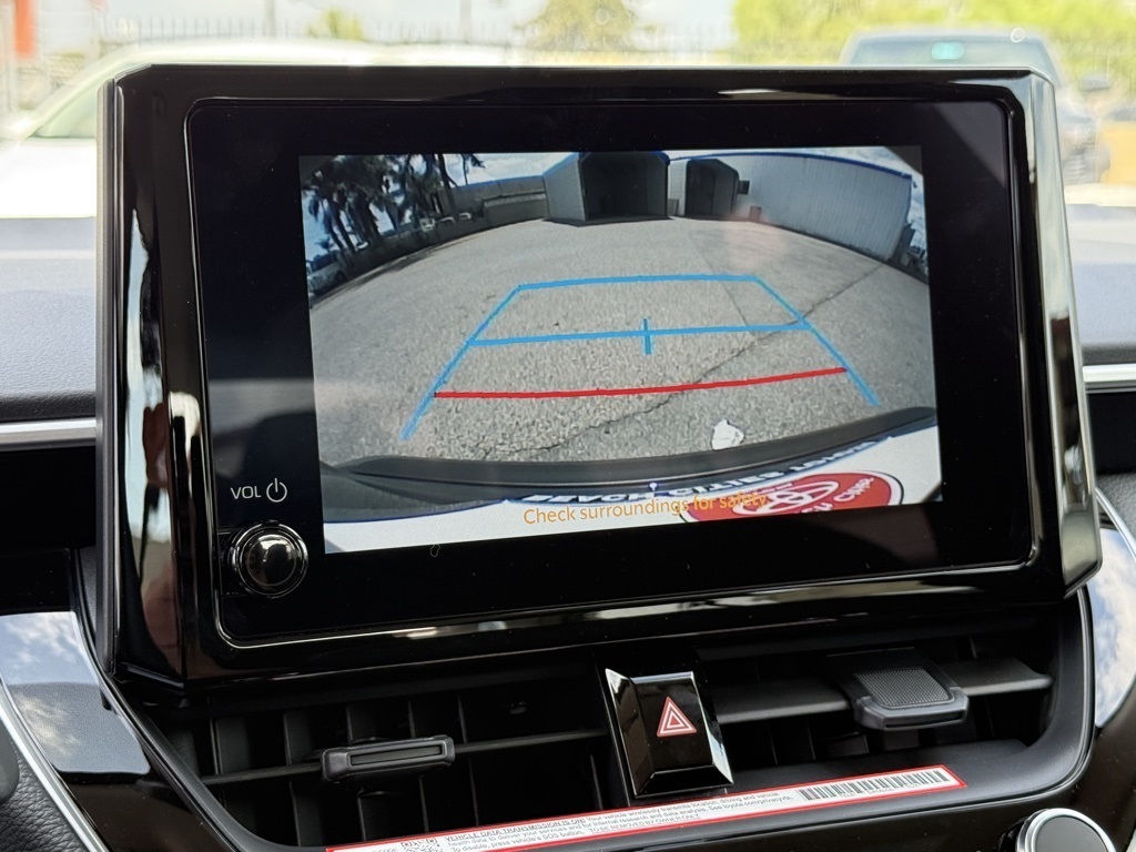 2025 Toyota Corolla LE photo 23