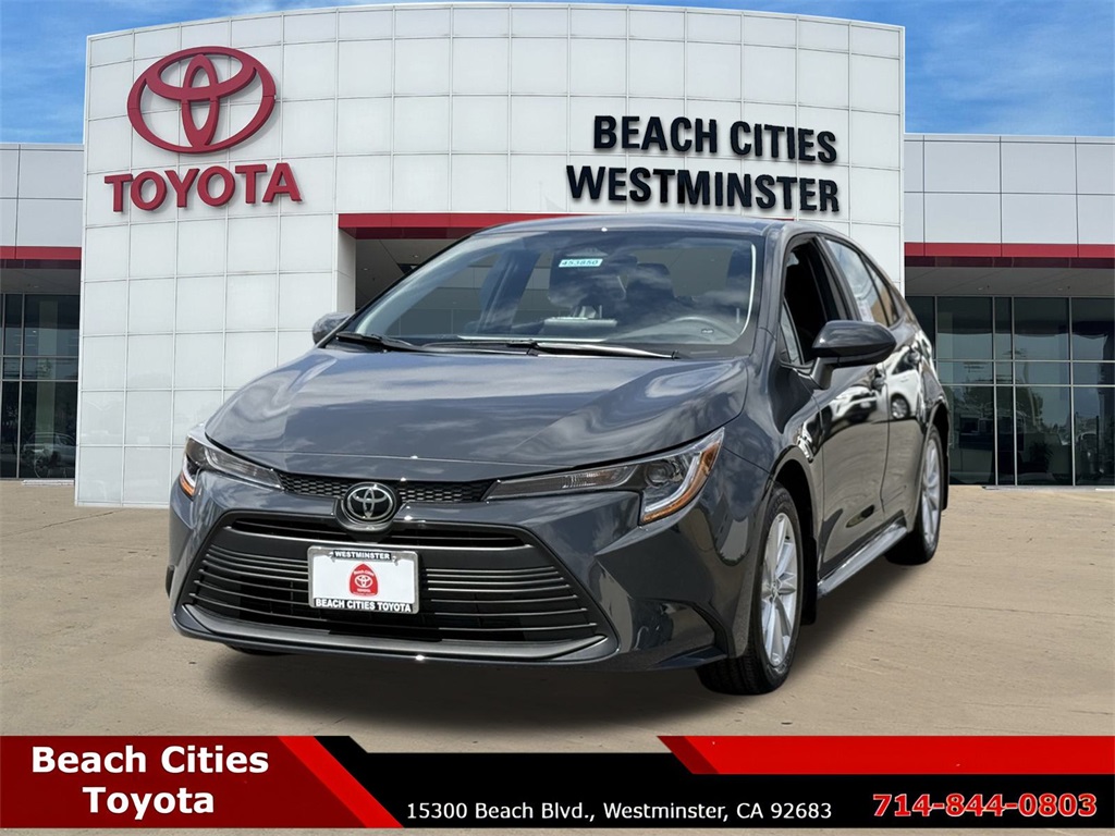2025 Toyota Corolla LE photo 4