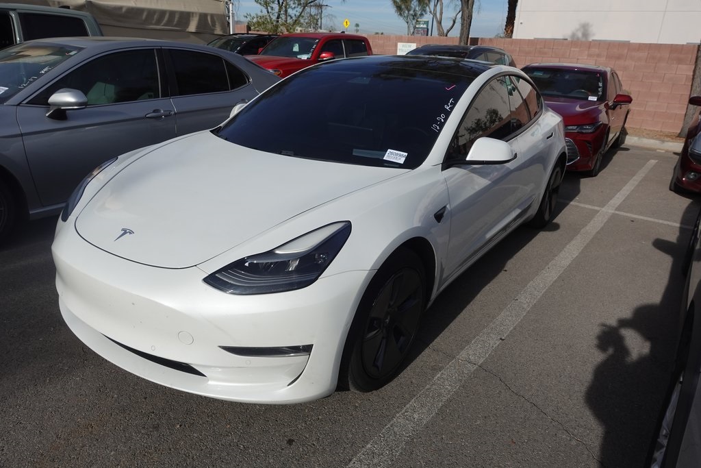2021 Tesla Model 3 Base's photo