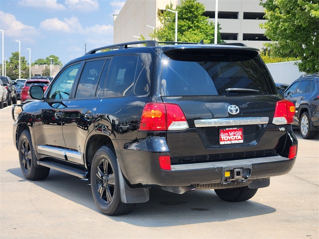 2013 Toyota Land Cruiser Base photo 4