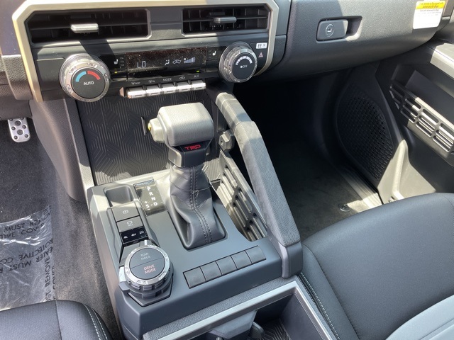 2025 Toyota Tacoma TRD Sport 4x4 Double Cab photo 18