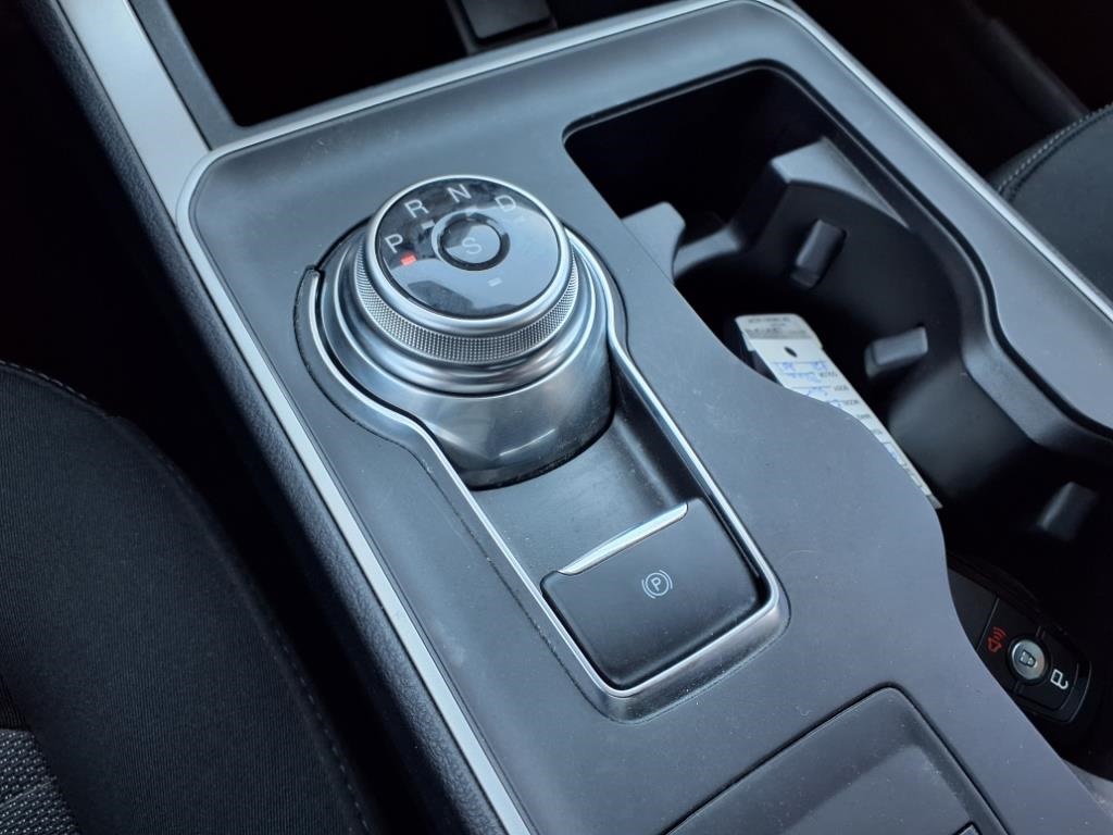 2023 Ford Edge SE photo 10
