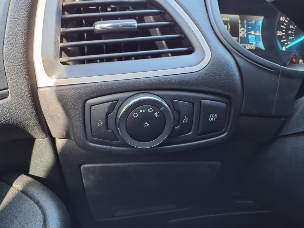 2023 Ford Edge SE photo 12