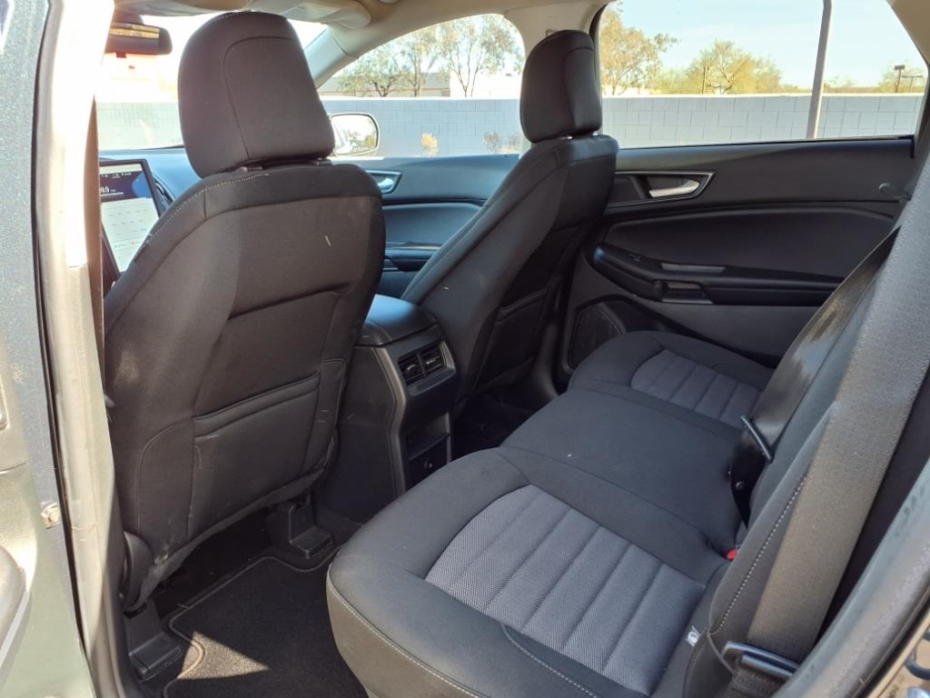 2023 Ford Edge SE photo 15