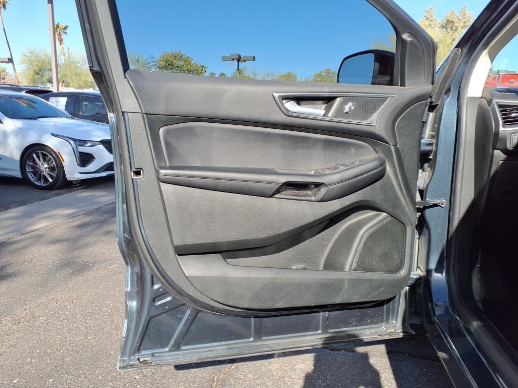 2023 Ford Edge SE photo 23