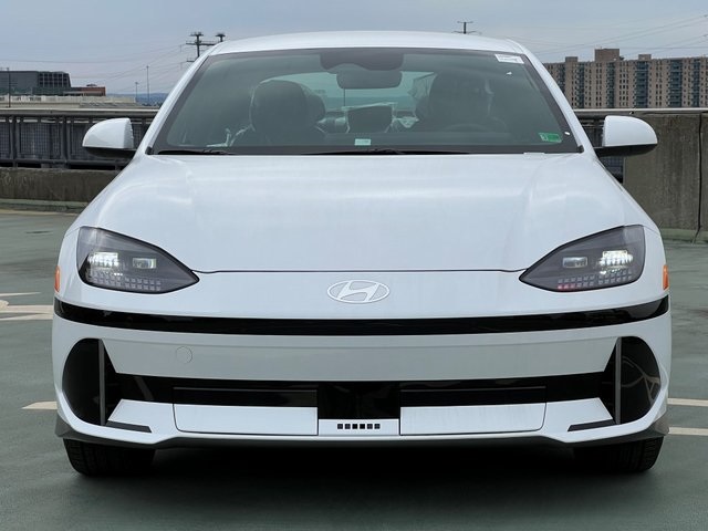 IONIQ 6 SEL