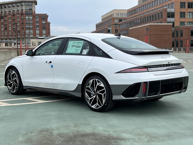 IONIQ 6 SEL