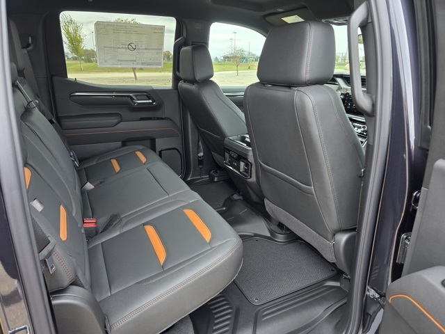 2026 GMC Sierra 1500 Crew Cab, Standard Bed, AT4, 4WD