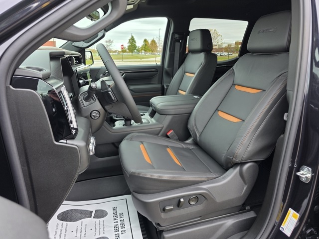 2026 GMC Sierra 1500 Crew Cab, Standard Bed, AT4, 4WD