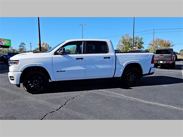 2026 Ram 1500 Limited Crew Cab 4x4 5'7" Box