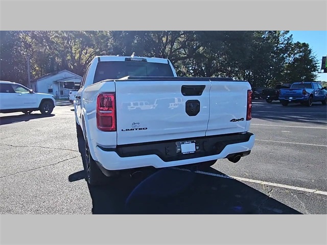 2026 Ram 1500 Limited Crew Cab 4x4 5'7" Box