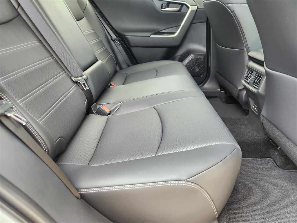 2025 Toyota RAV4 Limited photo 16