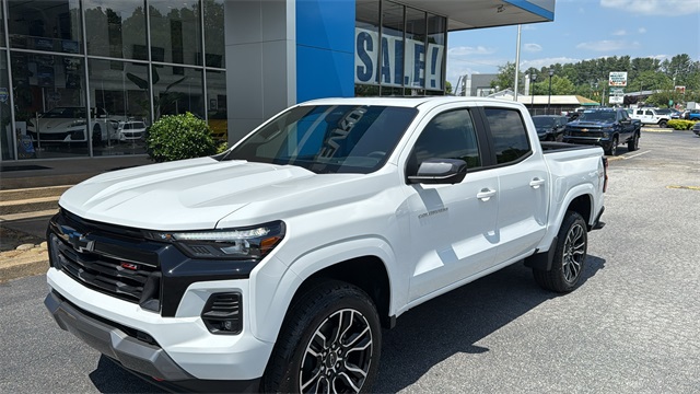 new 2025 Chevrolet Colorado car, priced at $51,215