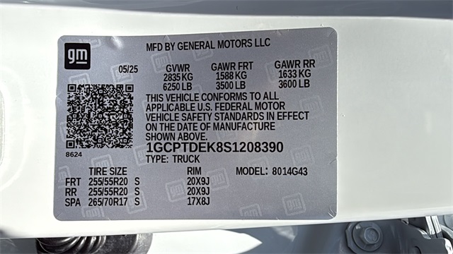 new 2025 Chevrolet Colorado car, priced at $51,215