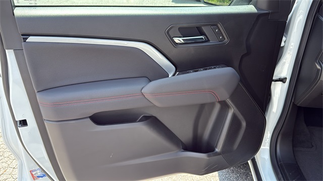 new 2025 Chevrolet Colorado car, priced at $51,215