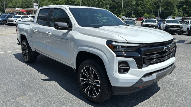 new 2025 Chevrolet Colorado car, priced at $51,215