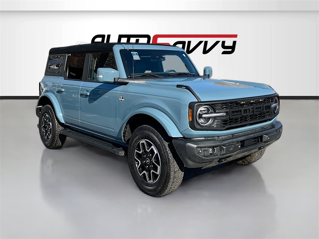 2023 Ford Bronco 4-Door Outer Banks's photo